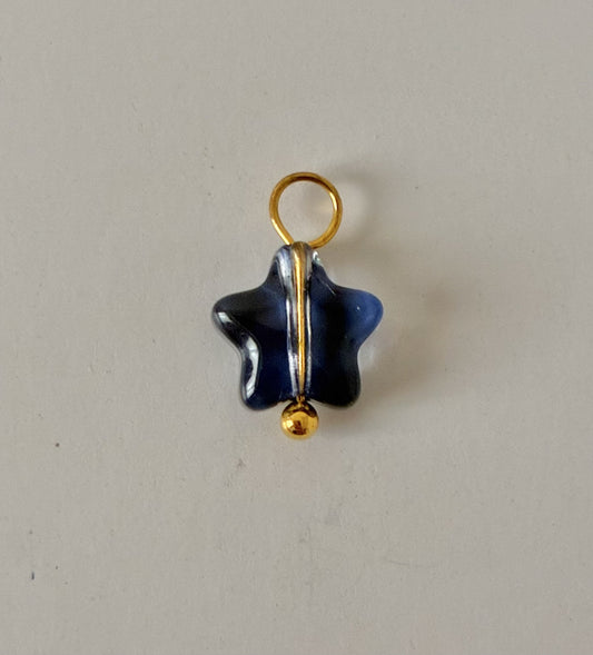 Étoile bleu marine